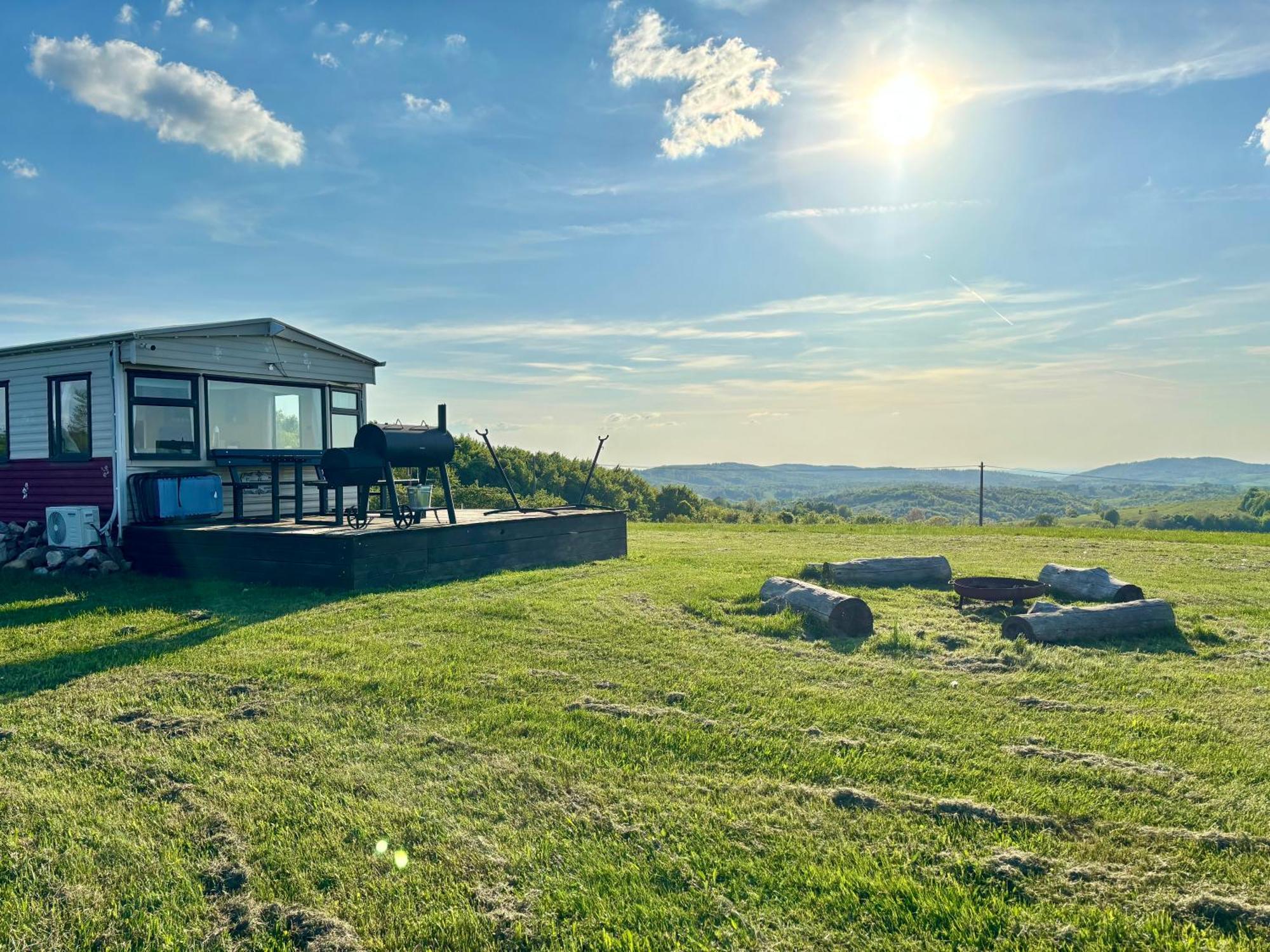 Mountaintop Panoramaview Casa In Bihor Apuseni Vadu Crisului Exterior photo